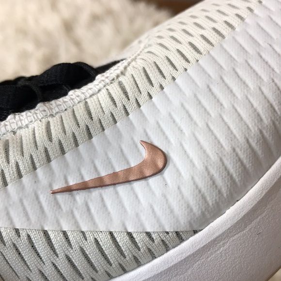 Womens Air Max Advantage 3 ‘White Metallic Red Bronze’ - Picture 16 of 16